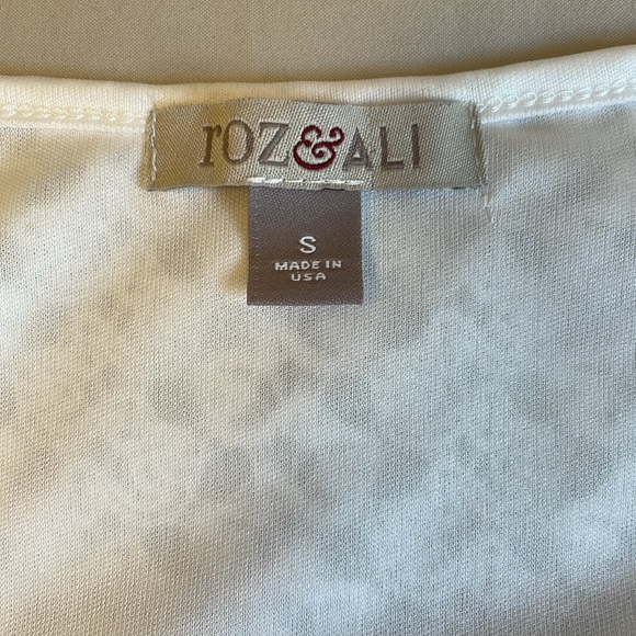 White, lacy, dressy top. Size small. - Picture 3 of 5